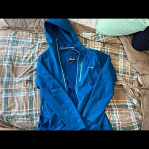 Patagonia rain jacket/wind breaker
